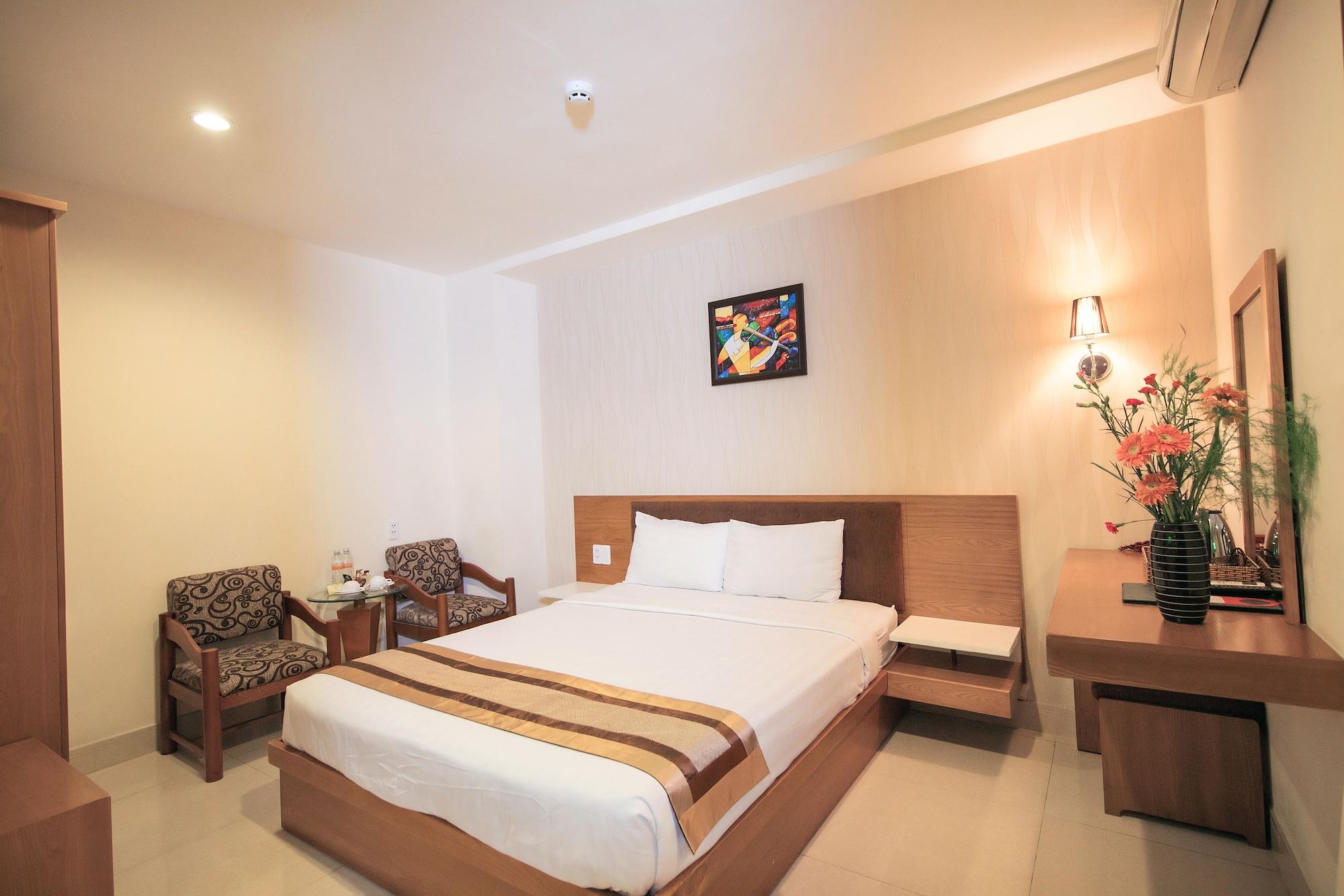 Valentine Hotel Saigon - Bui Vien Street Хошимін Екстер'єр фото