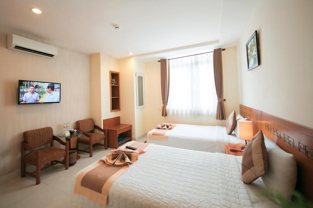 Valentine Hotel Saigon - Bui Vien Street Хошимін Екстер'єр фото