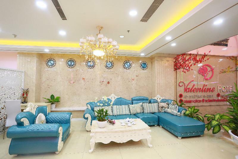 Valentine Hotel Saigon - Bui Vien Street Хошимін Екстер'єр фото